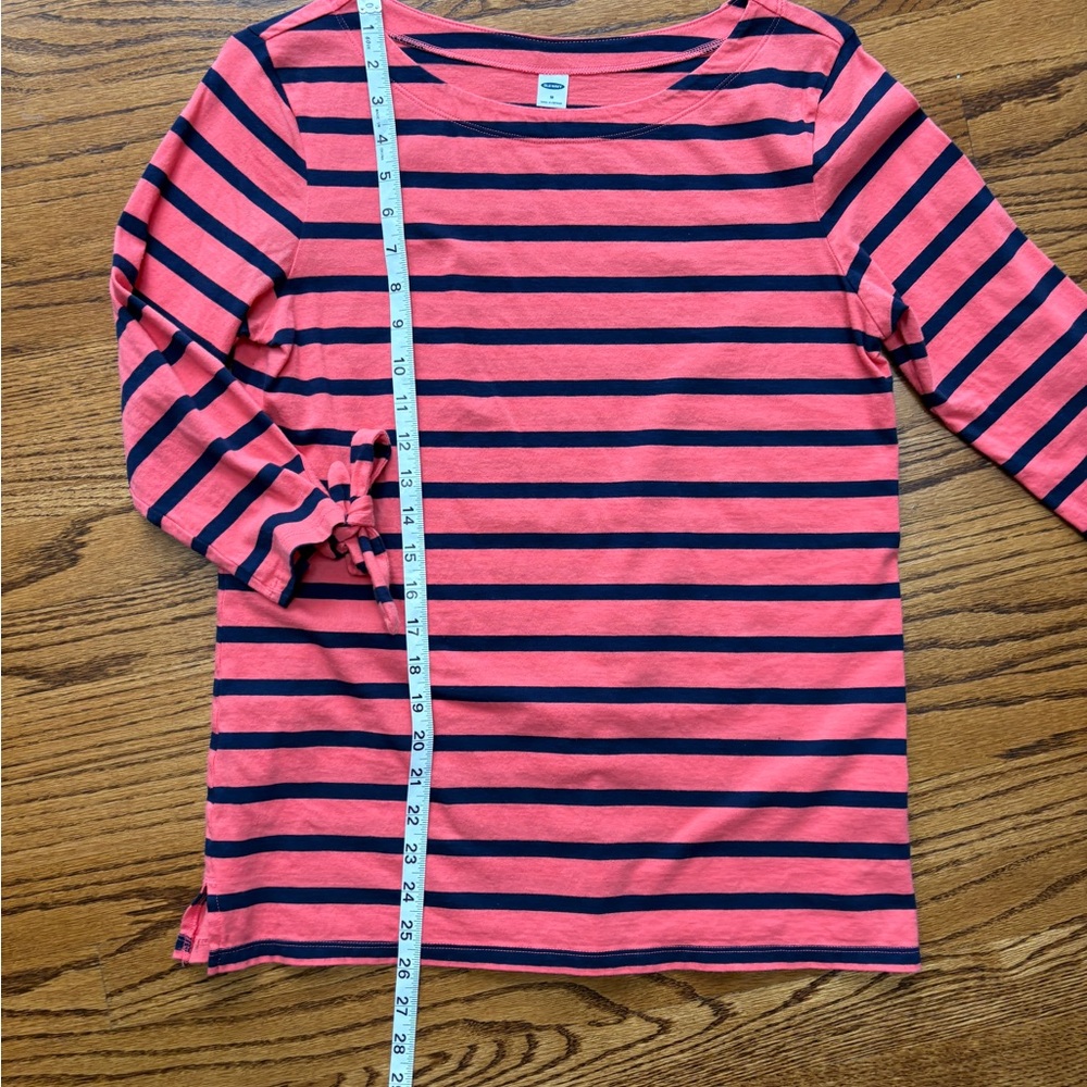Old Navy Coral Orange and Navy Striped Tie-Cuff Long Sleeve Top - Picture 7 of 10